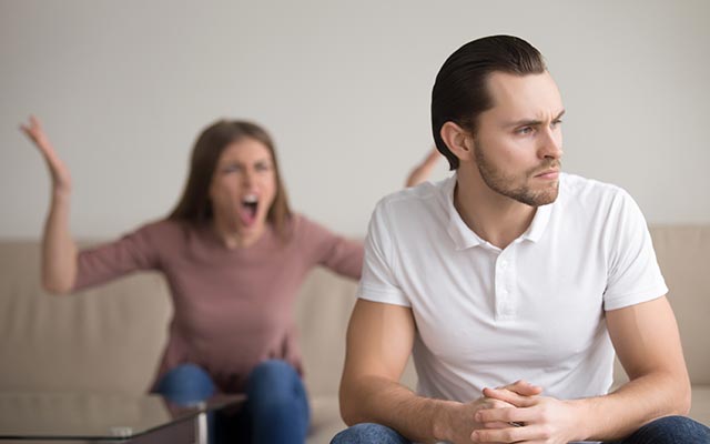 Žena uči moža Žena uči moža